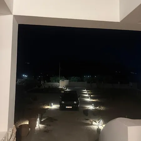 Kosnian فيلة *