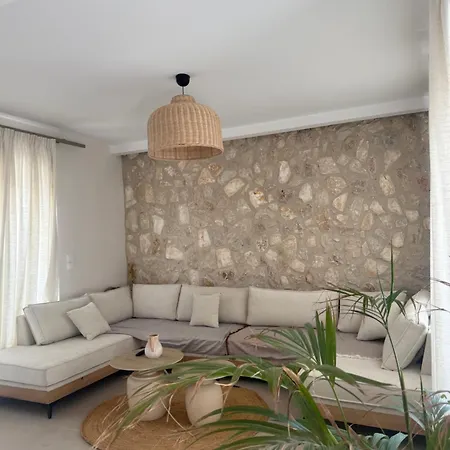 Kosnian Villa Ziparion