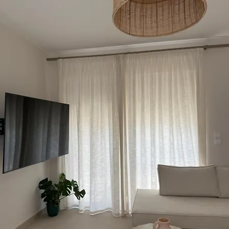 Villa Kosnian With Jeep Renegade Hybrid Ziparion