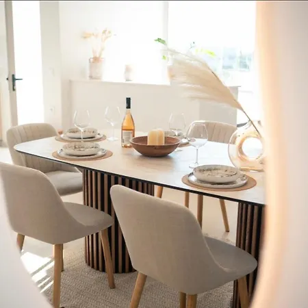 Kosnian With Jeep Renegade Hybrid * Zipárion