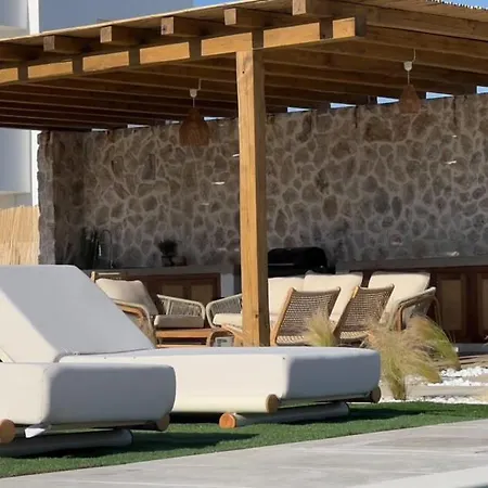 Villa Kosnian With Jeep Renegade Hybrid